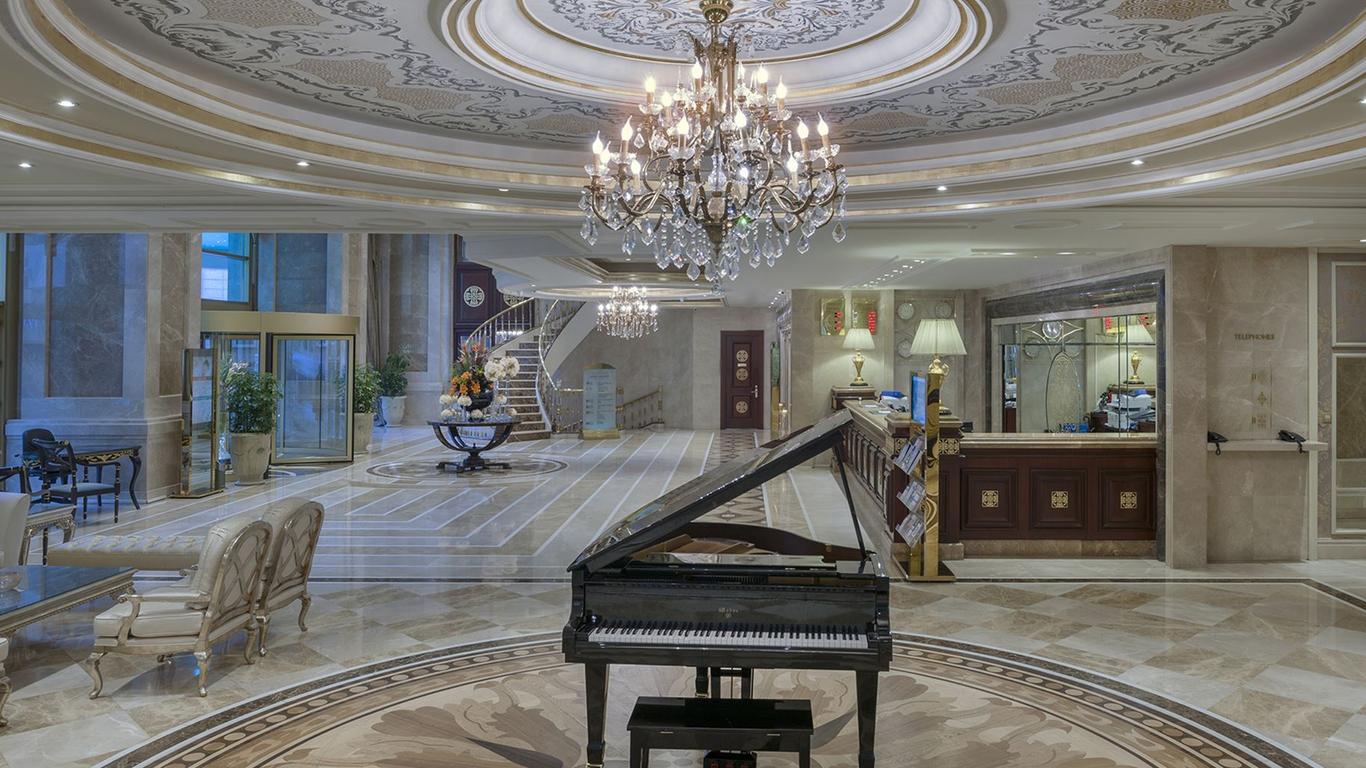 Elite World Business Hotel